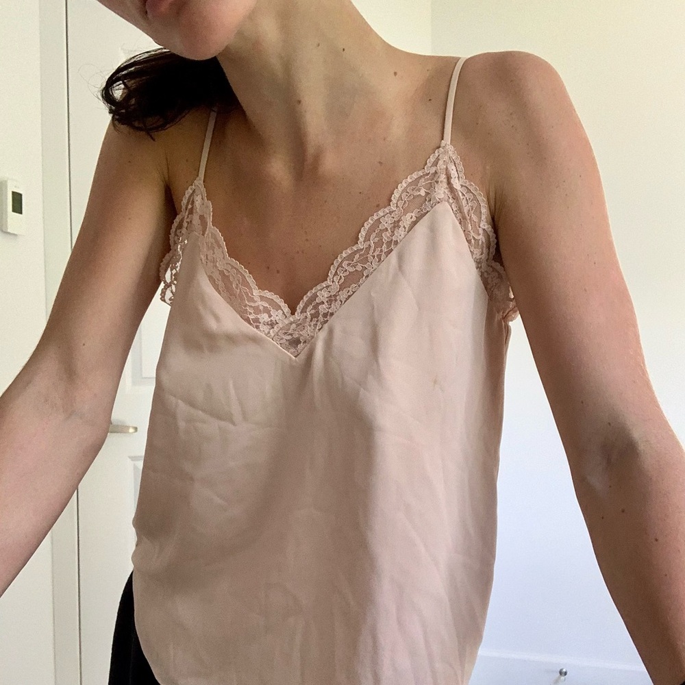 Aritzia (BABATON) - Galen Camisole